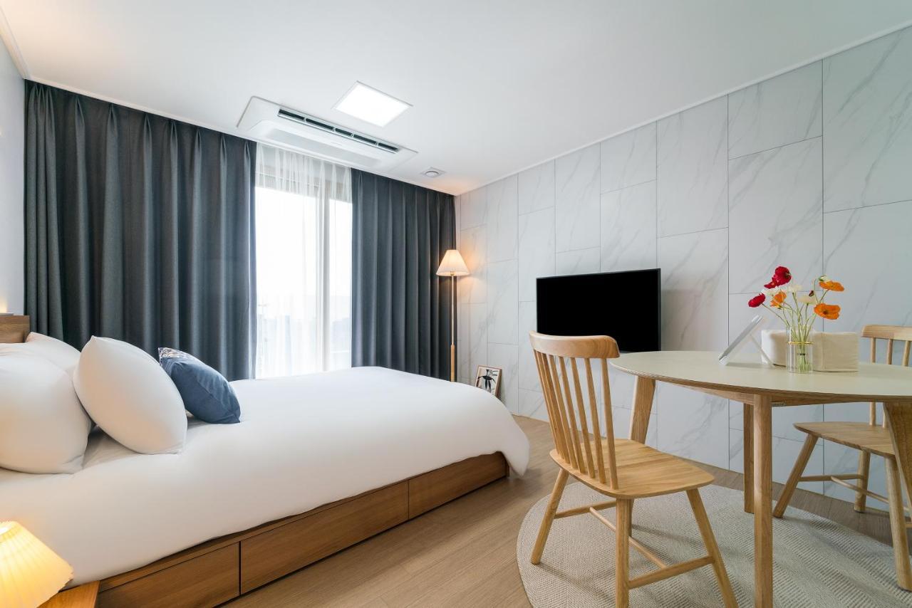 Urbanstay Jeju Airport エクステリア 写真