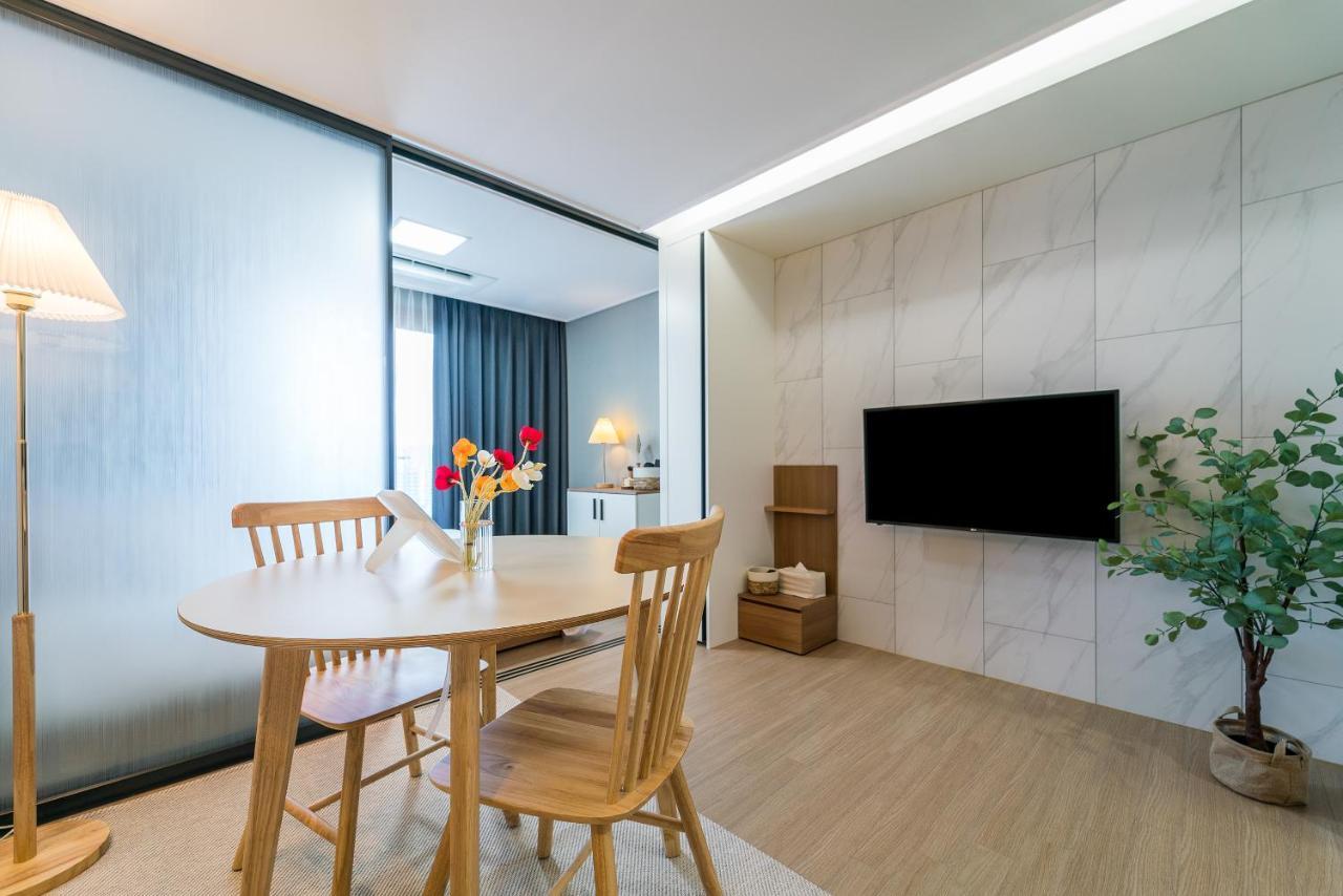 Urbanstay Jeju Airport エクステリア 写真